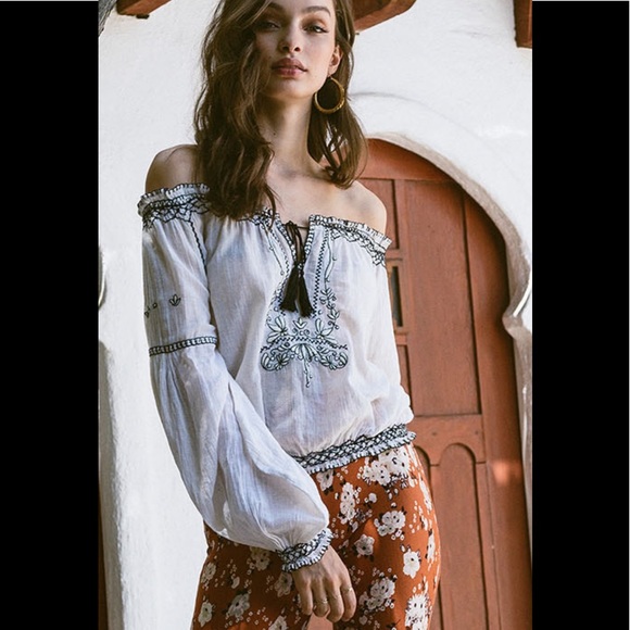 Spell Folklore boho Top in Ivory S preowned - Picture 5 of 15